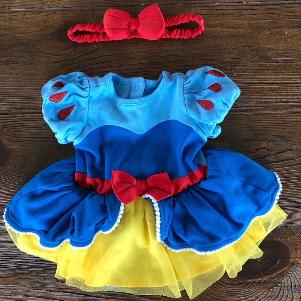 Baby Disney Snow White Costume and Bow
